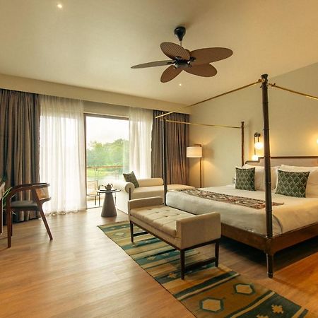 Hotel Oleander Farms, Karjat Exterior foto